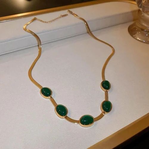 Oval Green Crystal Necklace Set with Bracelet