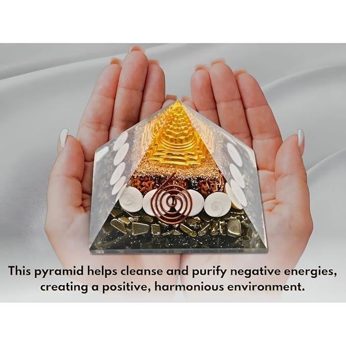 Money Magnet Pyrite Pyramid(SMALL)