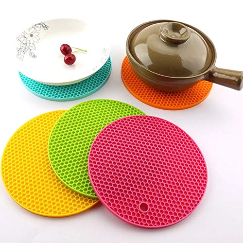 Silicon Heat Resistant Hot Pot Holder Coaster for Kitchen Utensil pack of 2(random color)