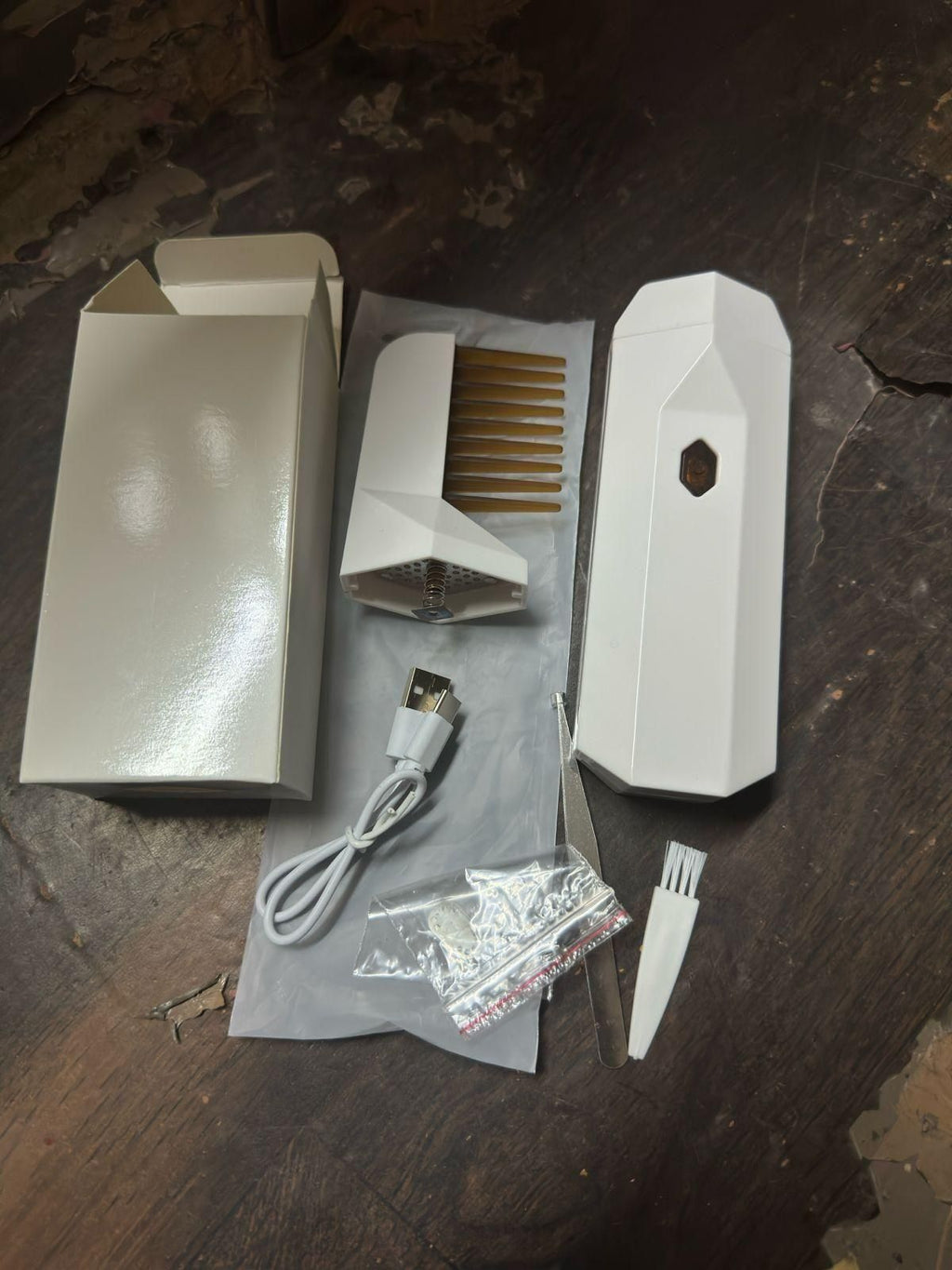 Portable Multifunctional Comb, Adding Fragrance to Hair Hand Massage and Comb Hair in assorted colour