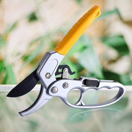 Gardening Scissor Stainless Steel Garden Snip with Safety Lock