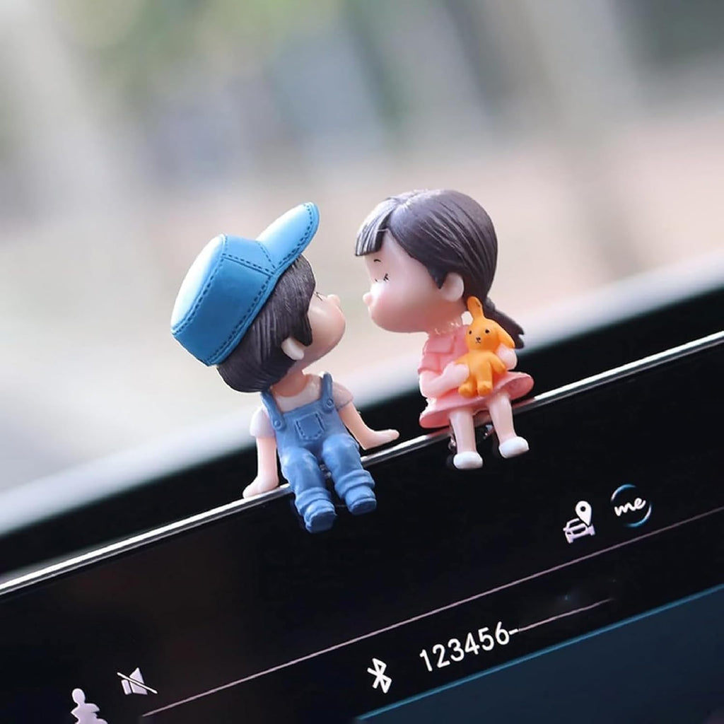 Cartoon Couple Doll Figurine for Car Dashboard